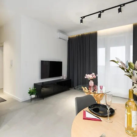Widokowy Wojciechowskiego Parking I Loggia By Renters Prestige شقة