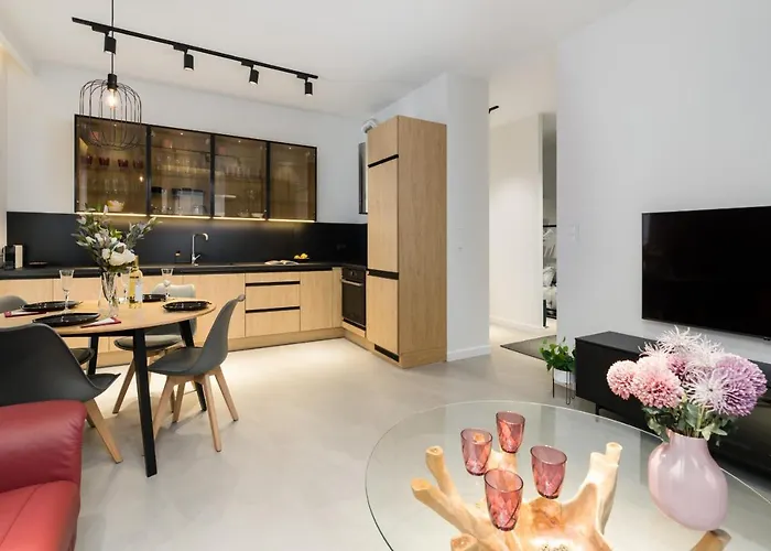 Widokowy Wojciechowskiego Parking I Loggia By Renters Prestige Daire *