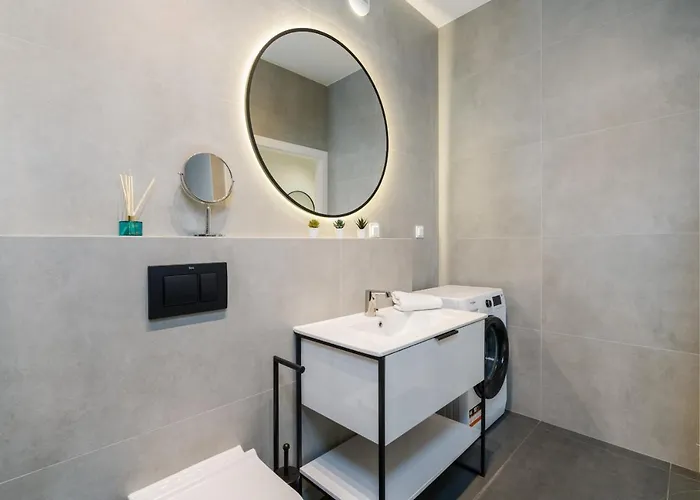 Daire Widokowy Wojciechowskiego Parking I Loggia By Renters Prestige Poznan