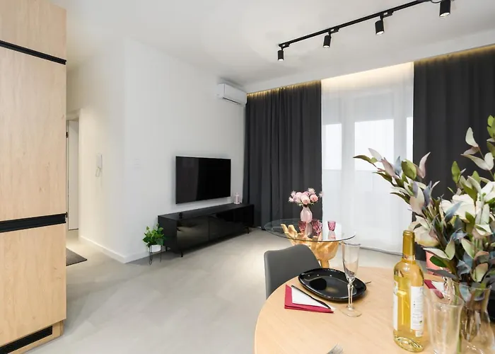 Widokowy Wojciechowskiego Parking I Loggia By Renters Prestige 아파트